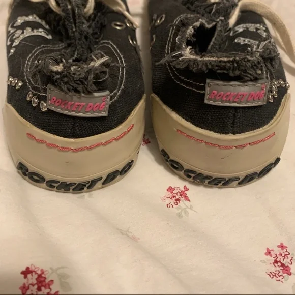 navy/black rocket dog sneakers - Picture 2 of 3